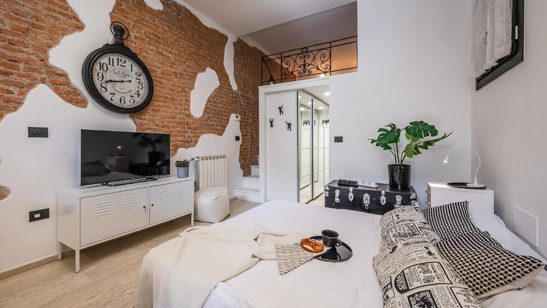 Apartament The Brick Nest - Navigli View Mediolan
